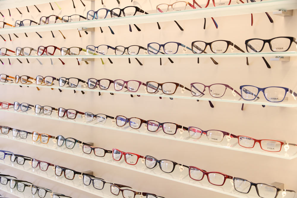 Moderne Fassungen, tolle Marken: Brillen bei Optik Stracke.